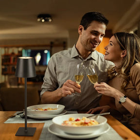 Luminária Florença Sem Fio com Acendimento ao Toque