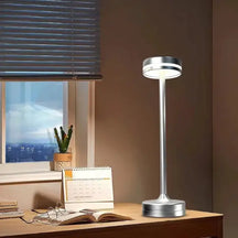 Luminária de Mesa Essenza